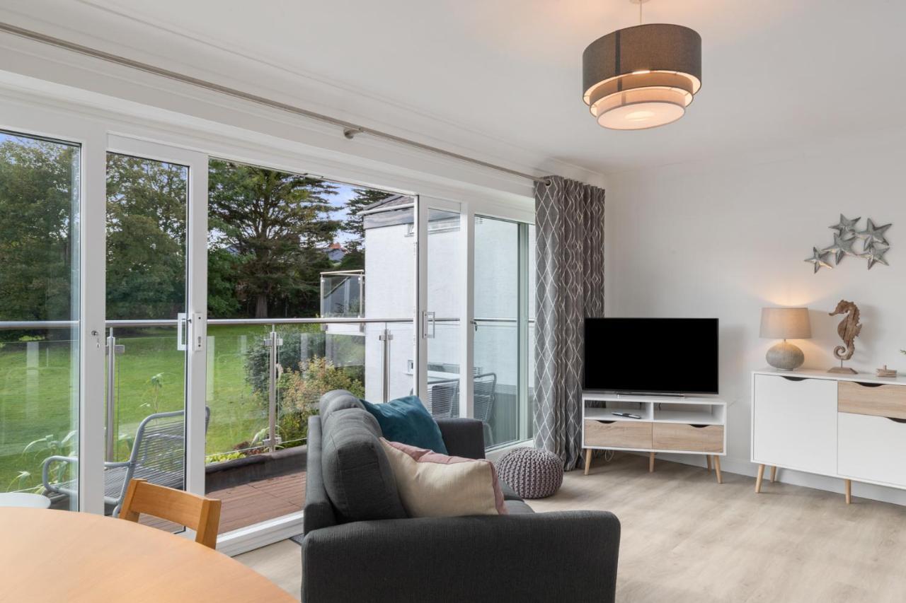 25 Coedrath Park - Sea Views From Balcony, Short Walk To Beach, Parking Saundersfoot Dış mekan fotoğraf
