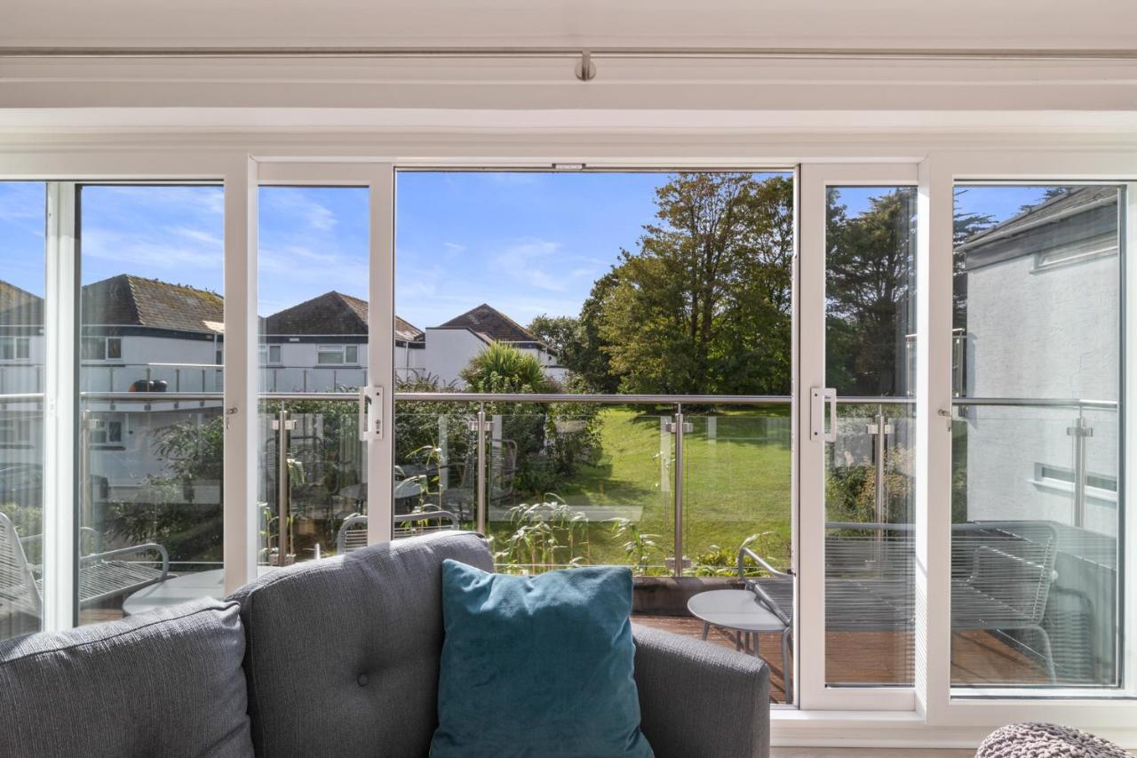 25 Coedrath Park - Sea Views From Balcony, Short Walk To Beach, Parking Saundersfoot Dış mekan fotoğraf