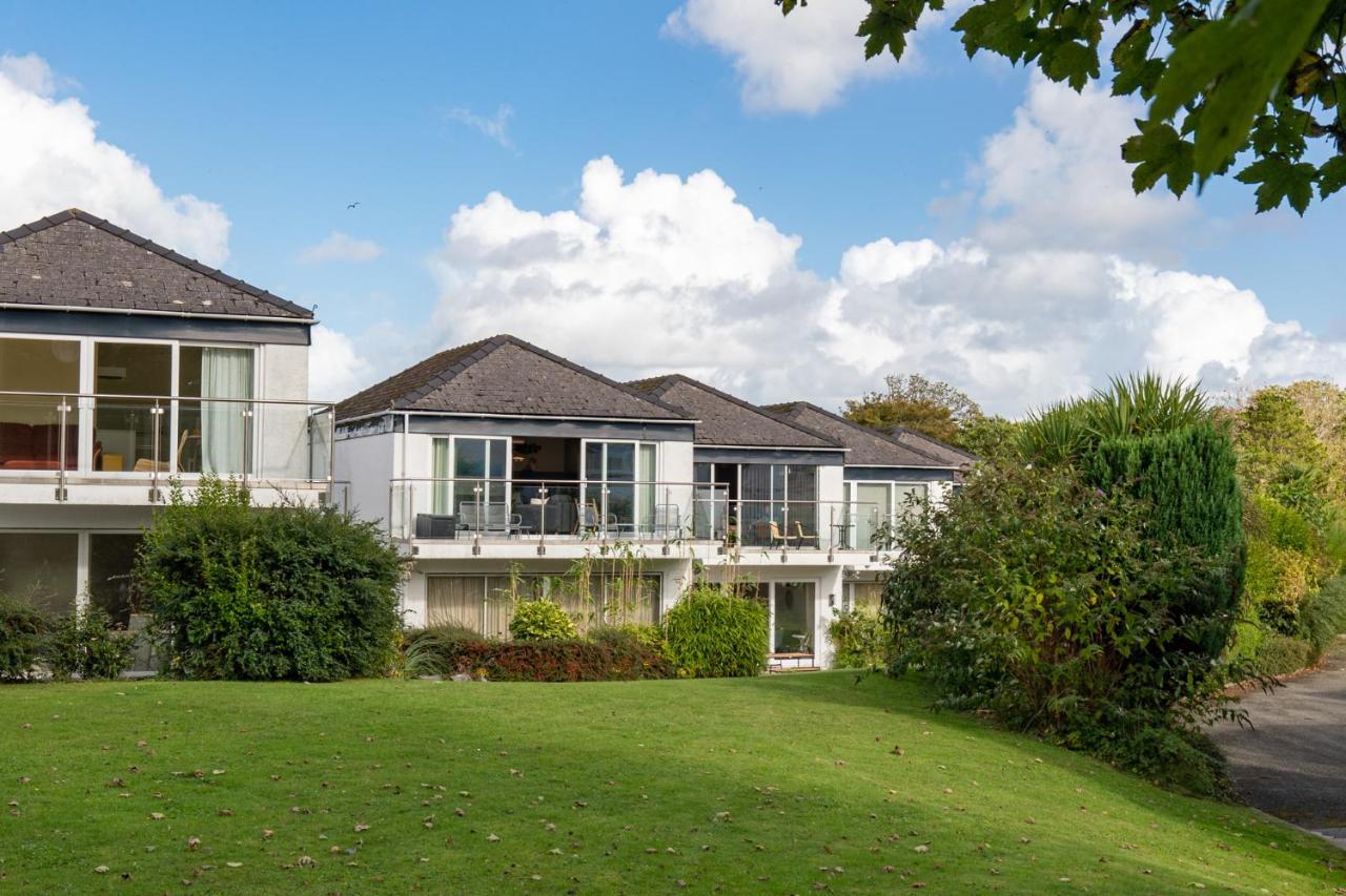25 Coedrath Park - Sea Views From Balcony, Short Walk To Beach, Parking Saundersfoot Dış mekan fotoğraf